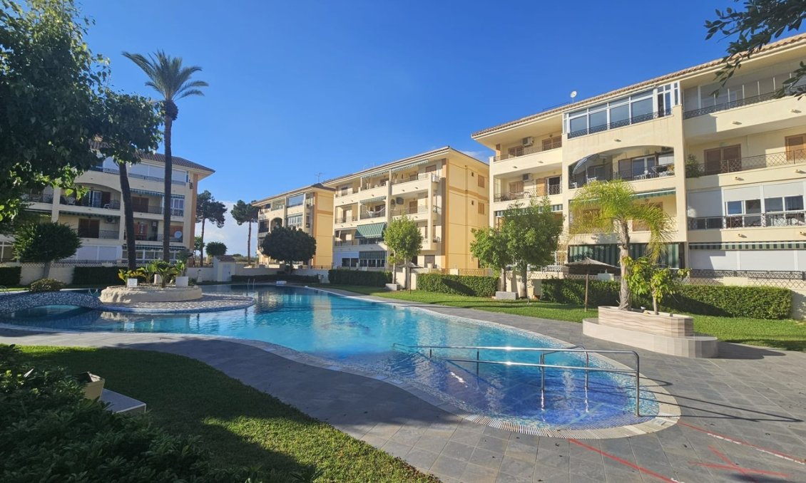 Resale - Apartment -
La Mata - Costa Blanca