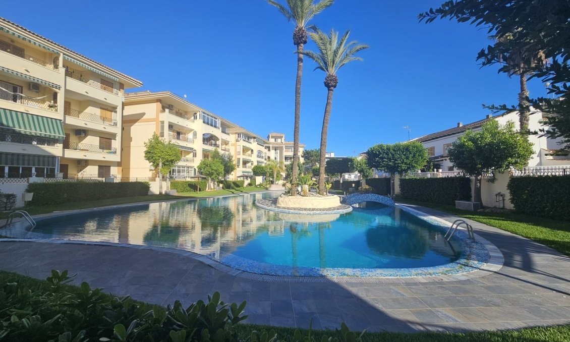 Resale - Apartment -
La Mata - Costa Blanca