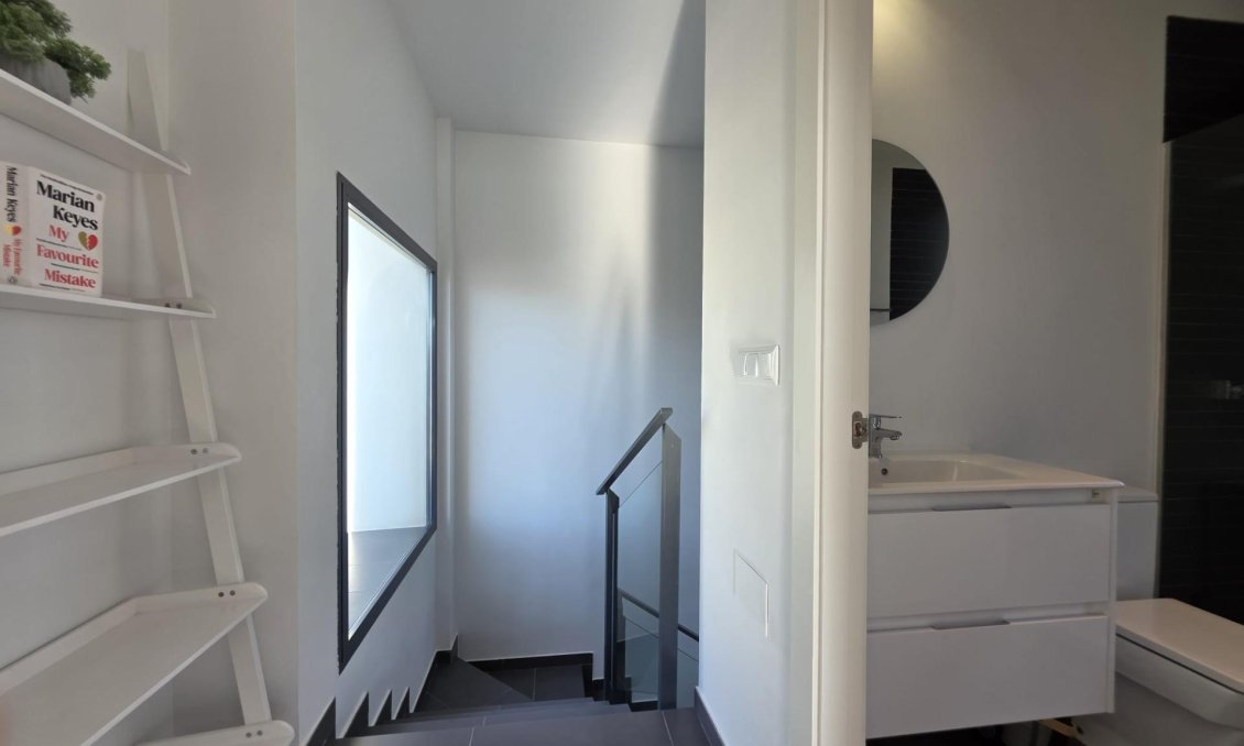 Wiederverkauf - Villa -
Orihuela Costa - Villamartín