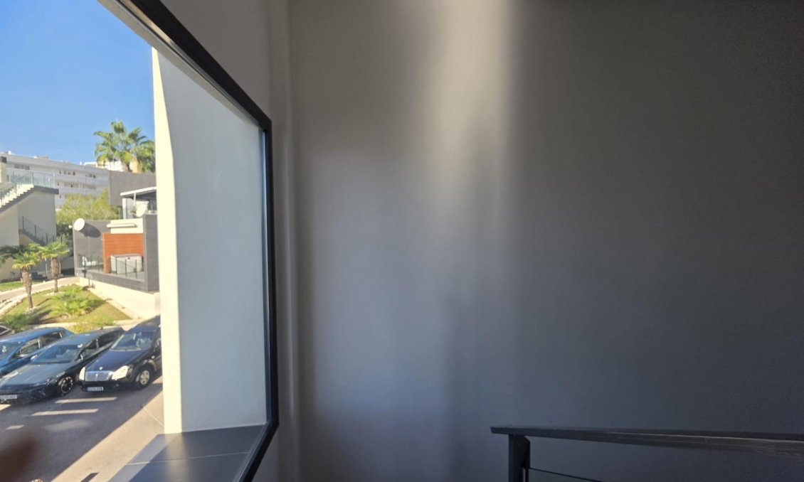 Wiederverkauf - Villa -
Orihuela Costa - Villamartín