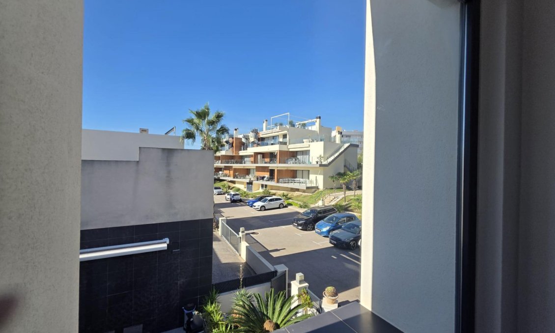 Wiederverkauf - Villa -
Orihuela Costa - Villamartín