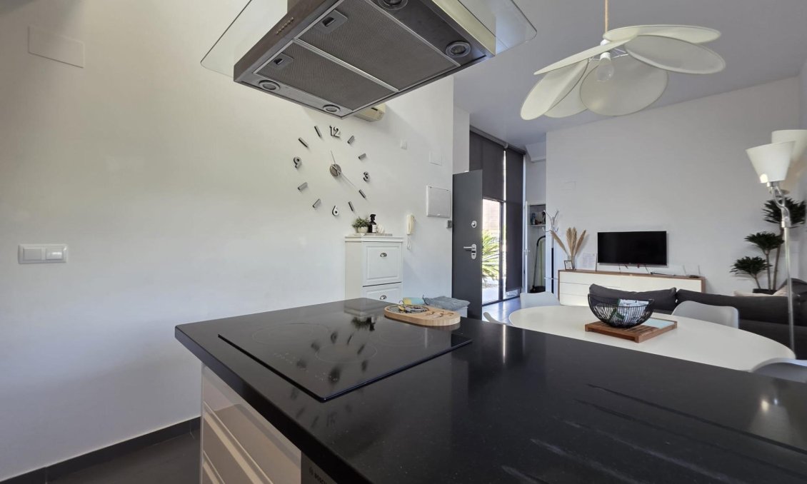 Wiederverkauf - Villa -
Orihuela Costa - Villamartín