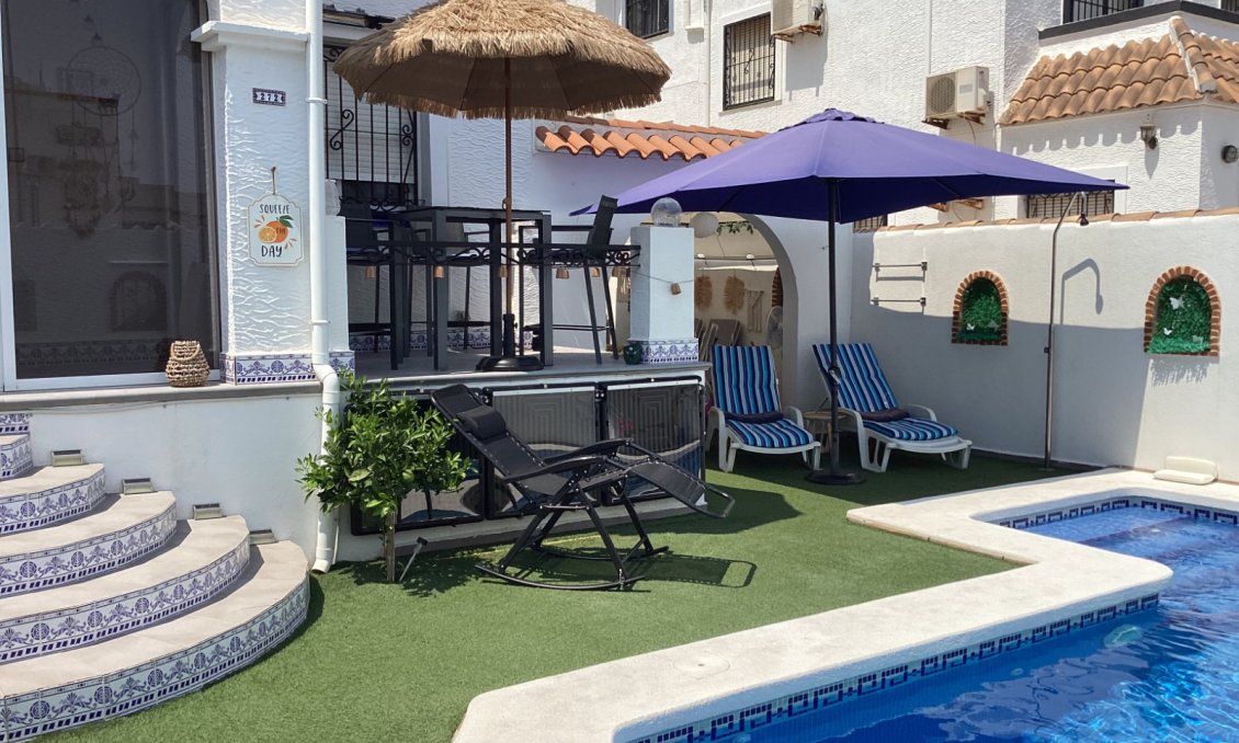 Wiederverkauf - Villa -
Orihuela Costa - Costa Blanca