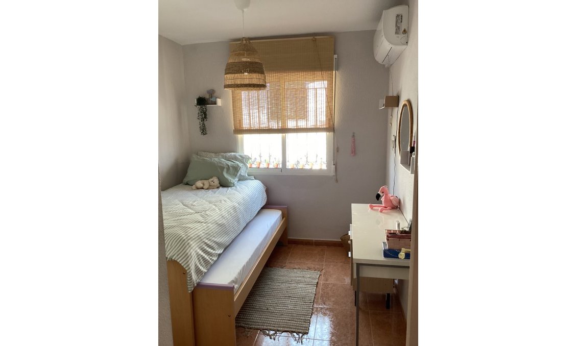 Wiederverkauf - Villa -
Orihuela Costa - Costa Blanca