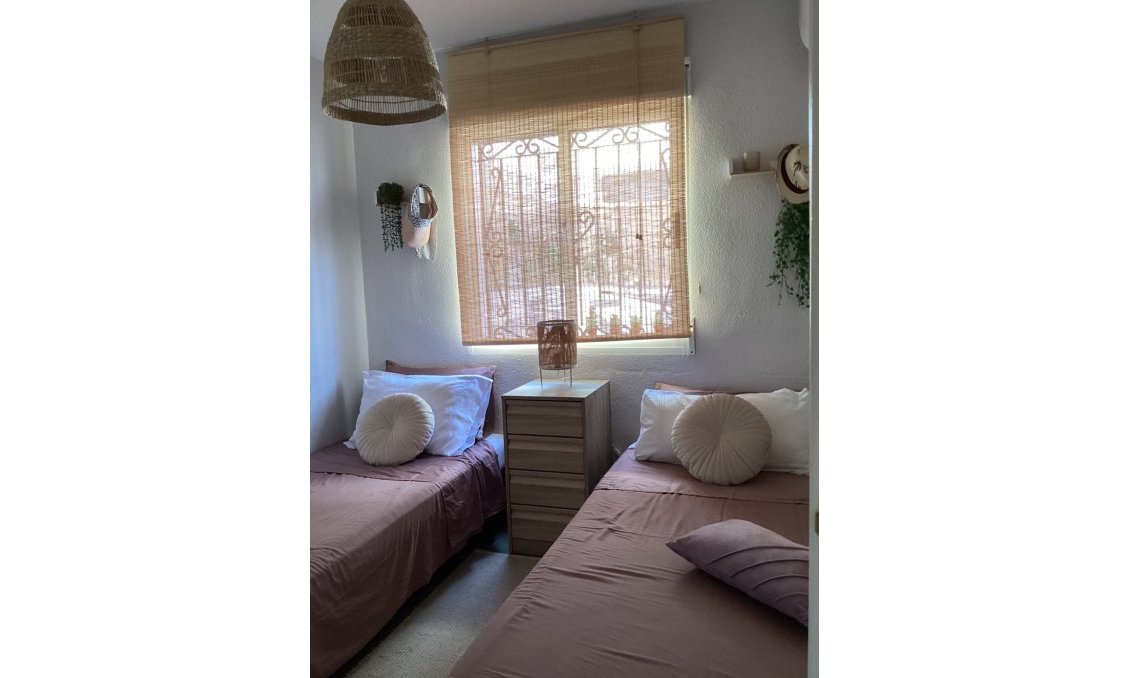 Wiederverkauf - Villa -
Orihuela Costa - Costa Blanca