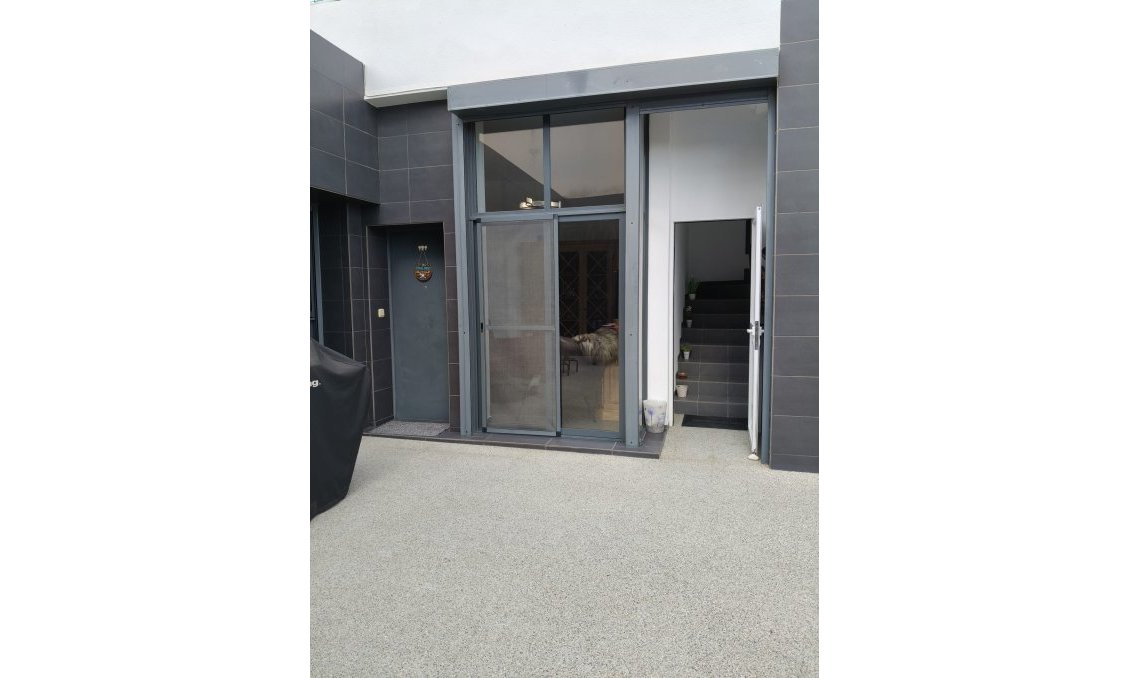 Resale - Town House -
Villamartin - Costa Blanca