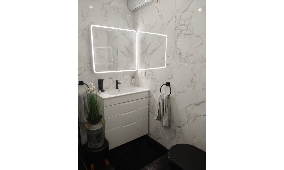 Resale - Town House -
Villamartin - Costa Blanca