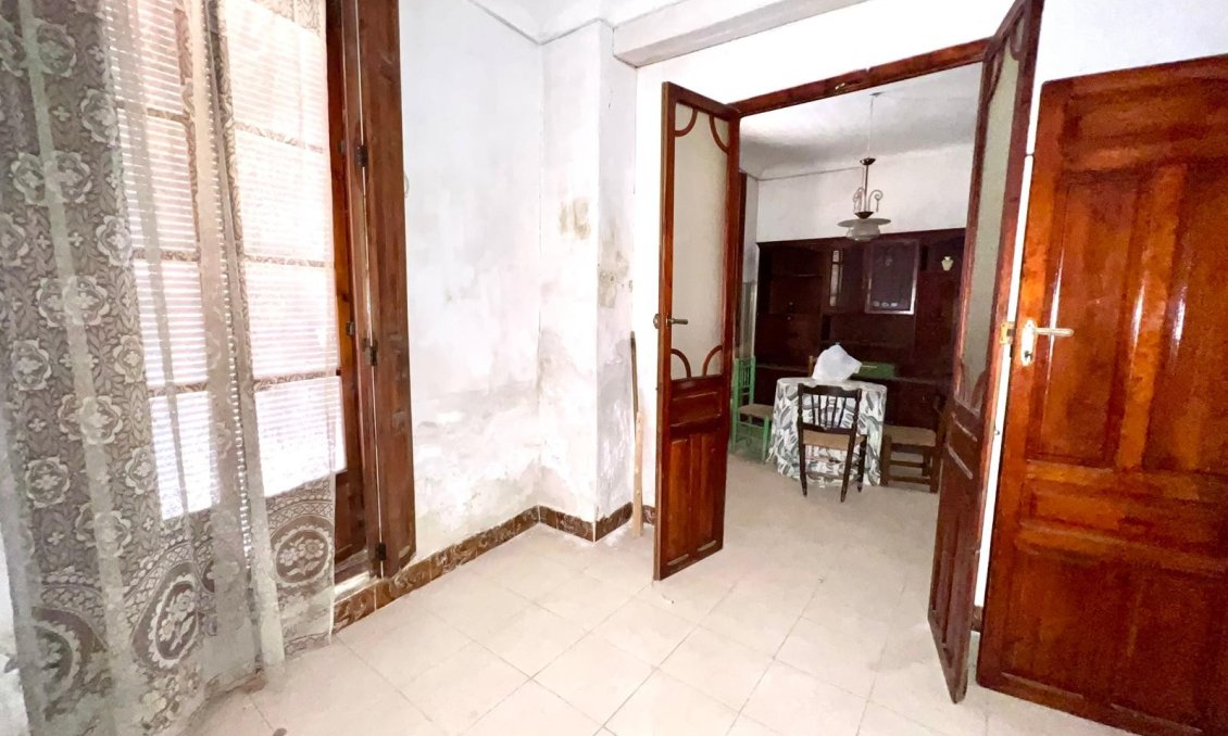 Resale - Town House -
Pinoso - Inland