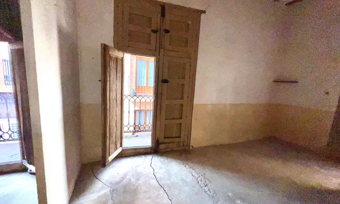 Resale - Town House -
Pinoso - Inland