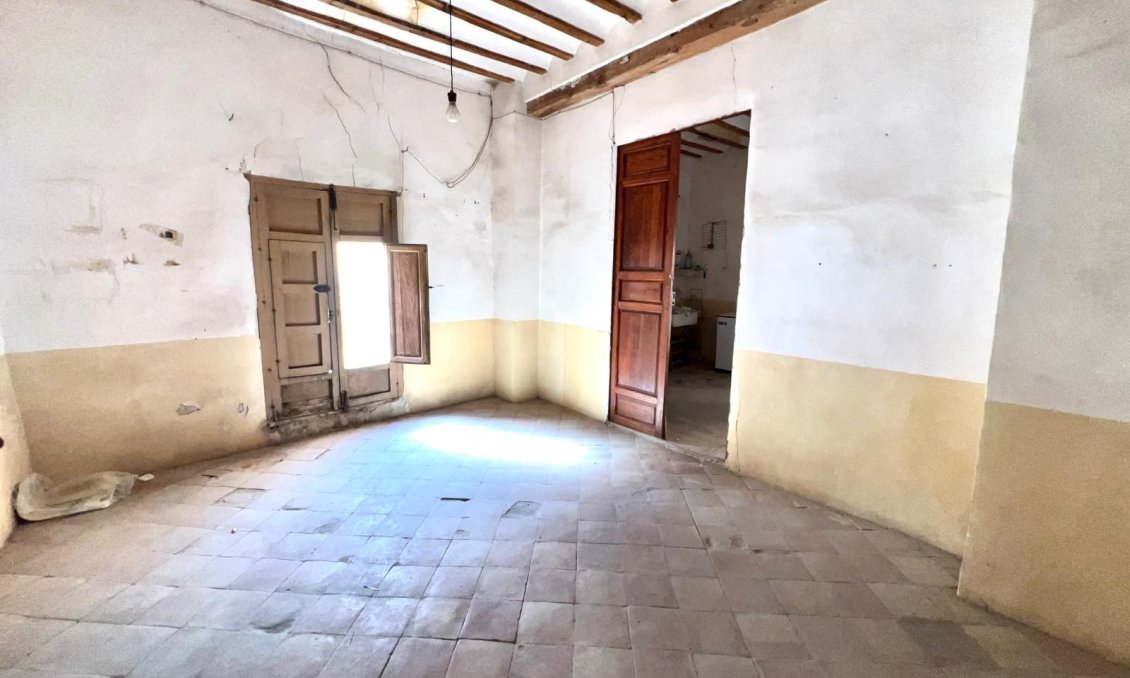 Resale - Town House -
Pinoso - Inland