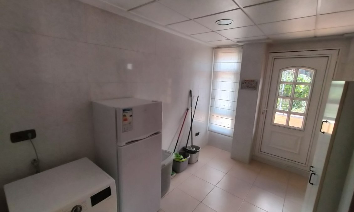 Revente - Villa -
Elda - Inland