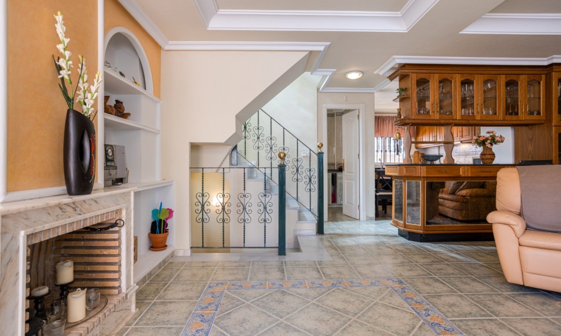 Resale - Villa -
Guardamar del Segura - Costa Blanca