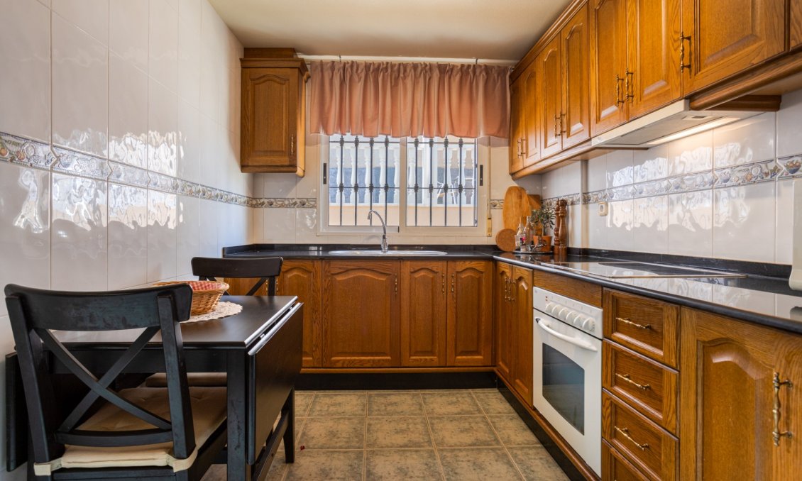 Resale - Villa -
Guardamar del Segura - Costa Blanca