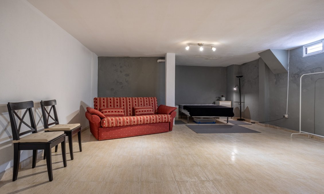 Resale - Villa -
Guardamar del Segura - Costa Blanca