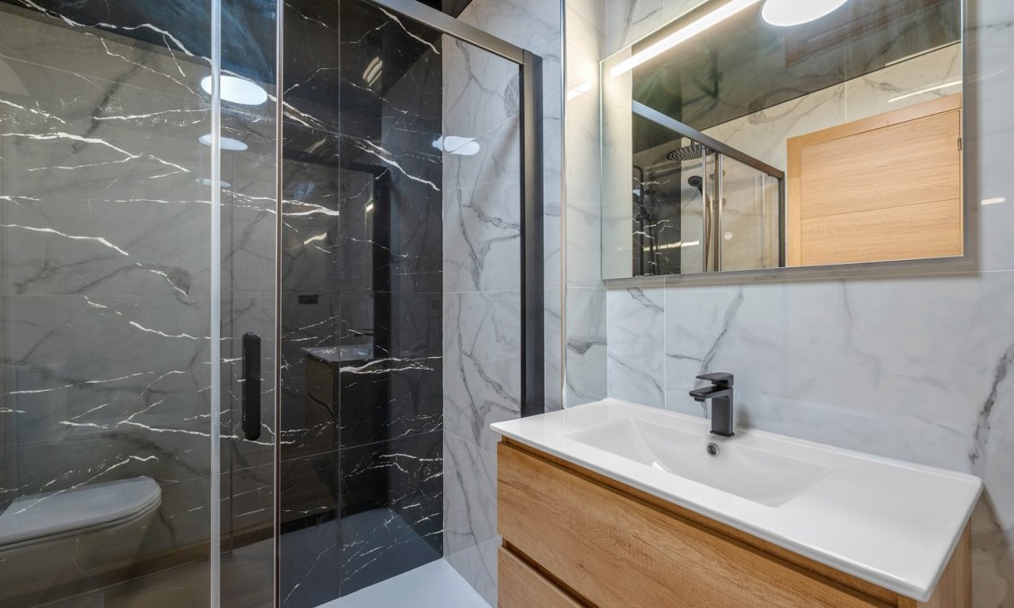 Wiederverkauf - Wohnung -
San Miguel de Salinas - Inland