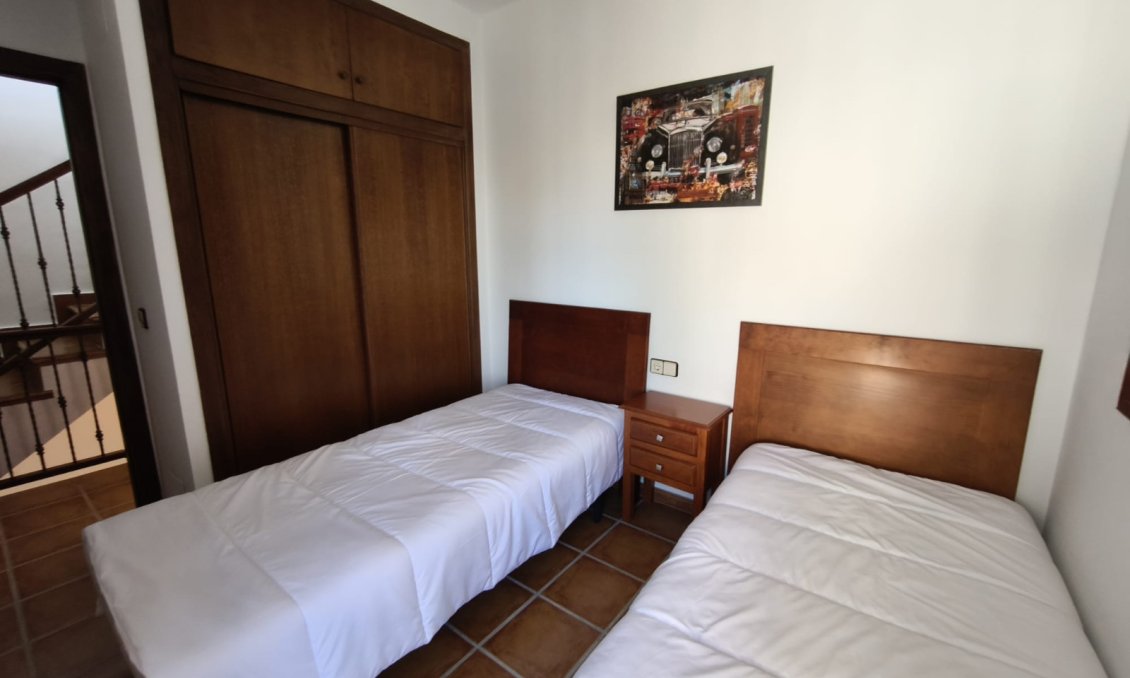 Resale - Duplex -
Algorfa - Inland