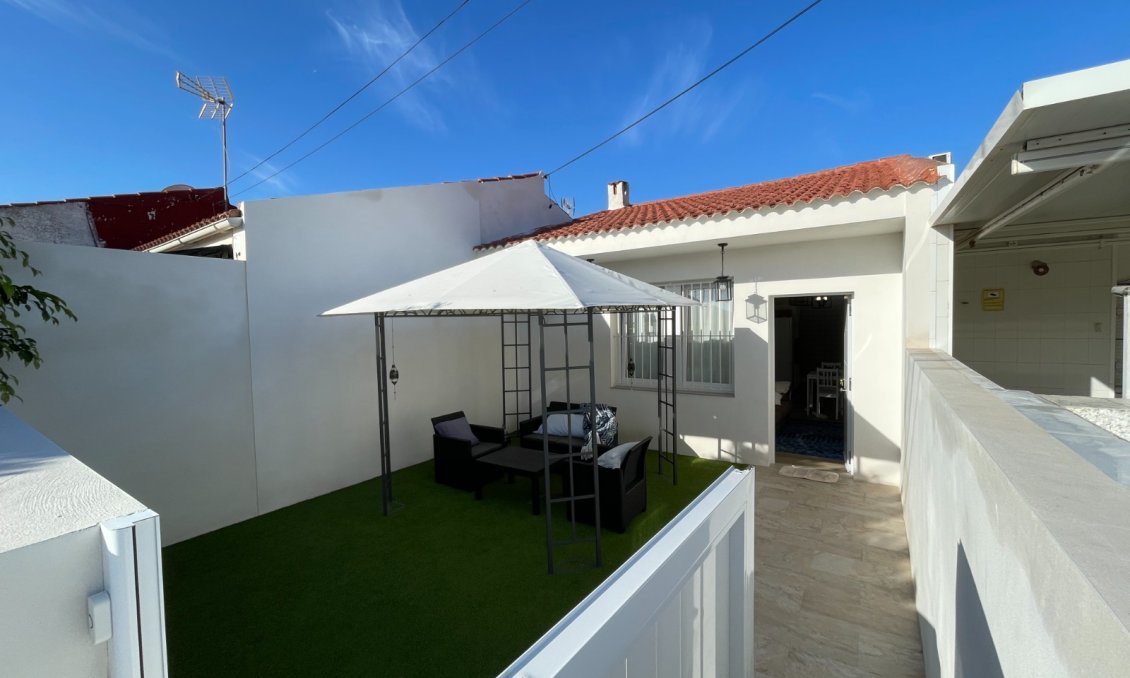 Wiederverkauf - Town House -
Torrevieja - Costa Blanca