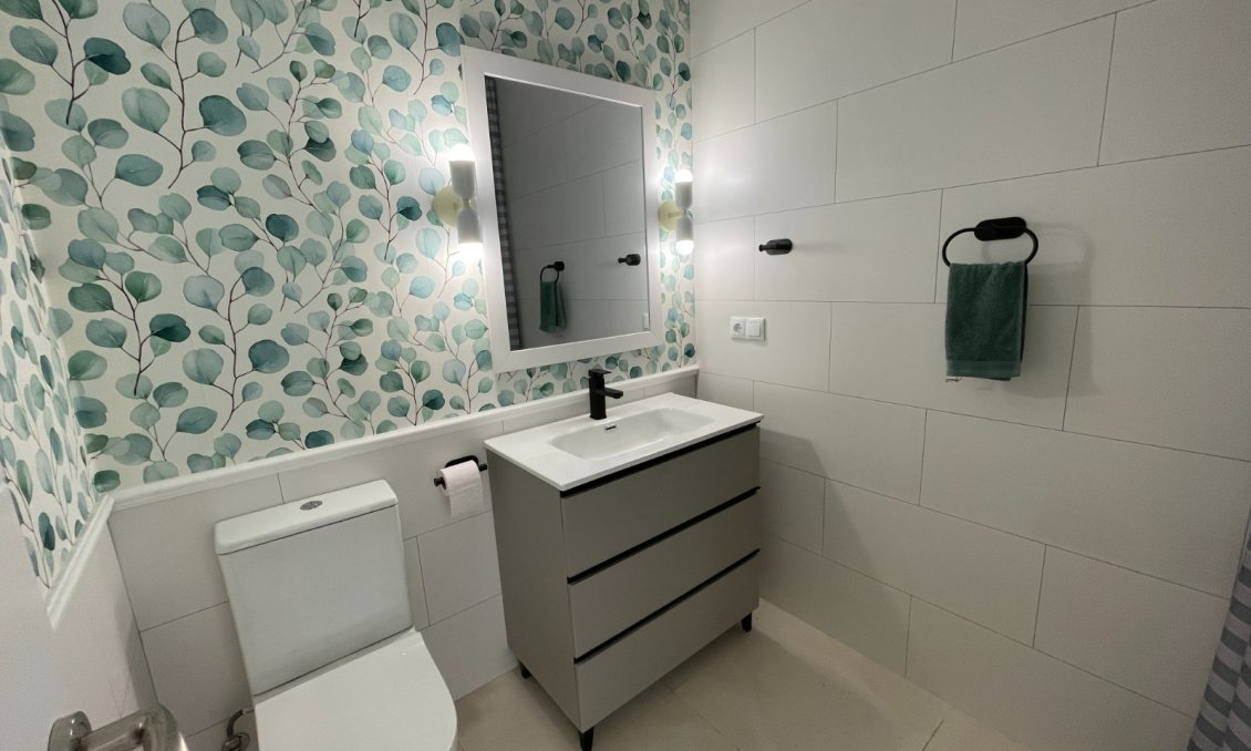 Wiederverkauf - Town House -
Torrevieja - Costa Blanca