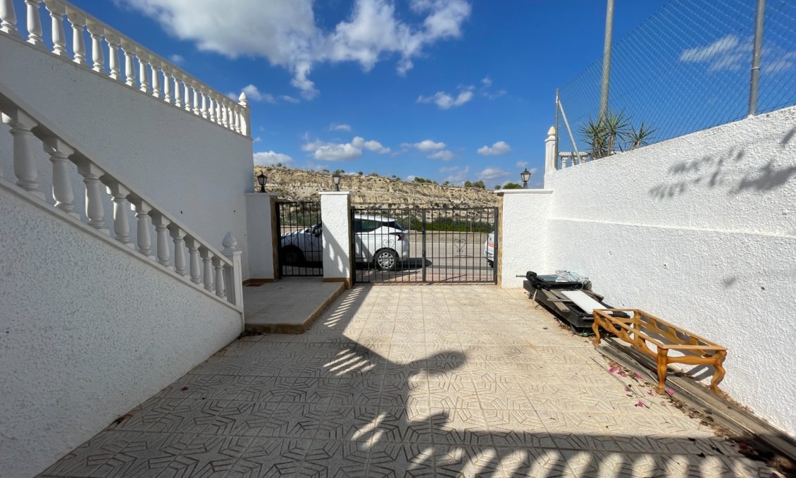 Wiederverkauf - Villa -
Bigastro - Inland