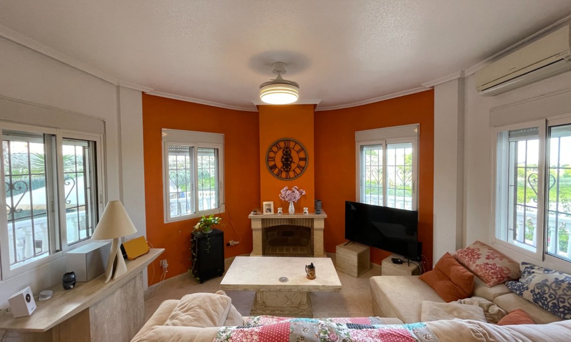 Wiederverkauf - Villa -
Bigastro - Inland