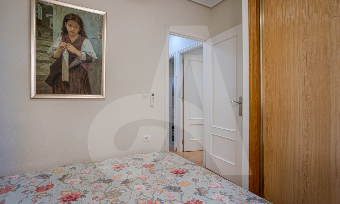 Resale - Villa -
Guardamar del Segura - El Raso