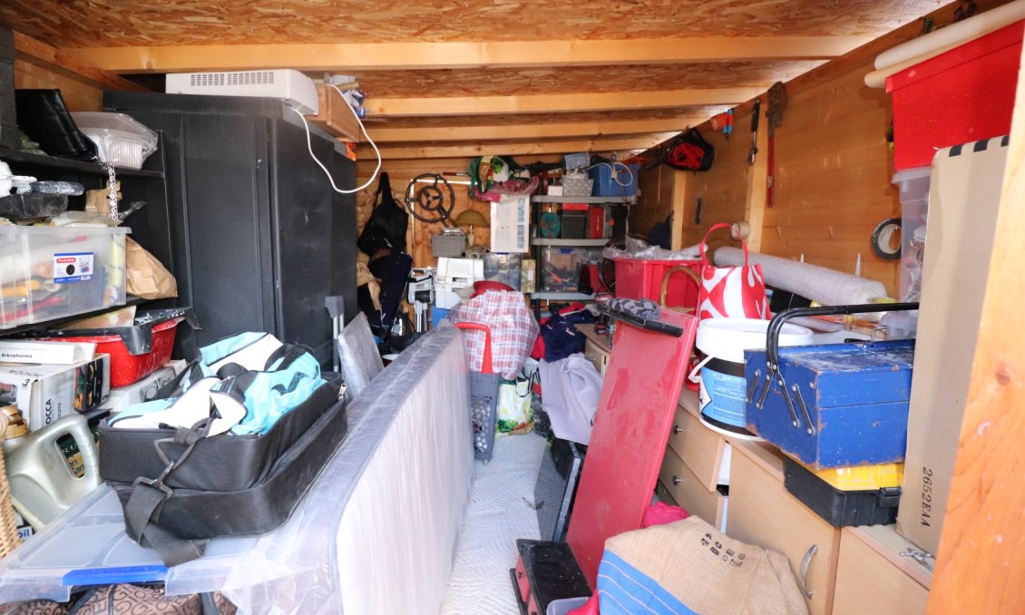 Resale - Villa -
Hondón de las Nieves - Inland