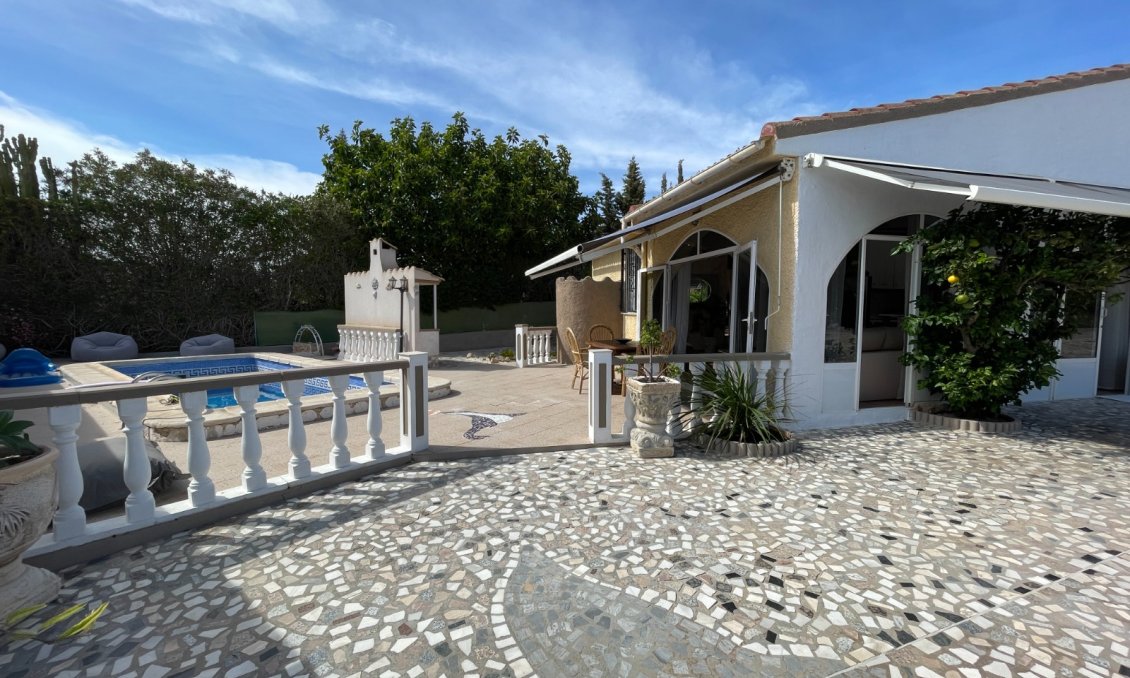 Resale - Villa -
Ciudad Quesada - Costa Blanca
