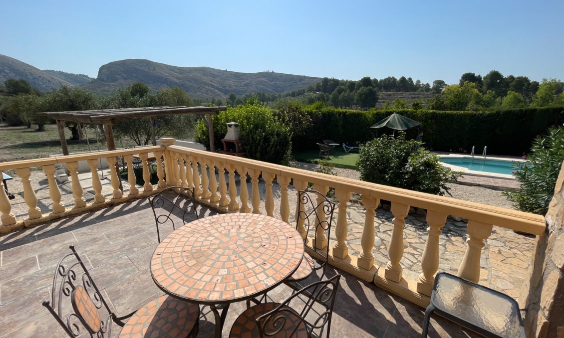 Resale - Villa -
Millena - Inland