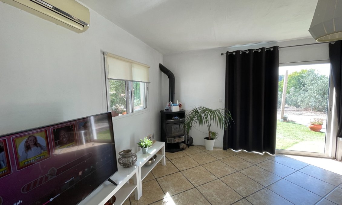 Resale - Villa -
Millena - Inland