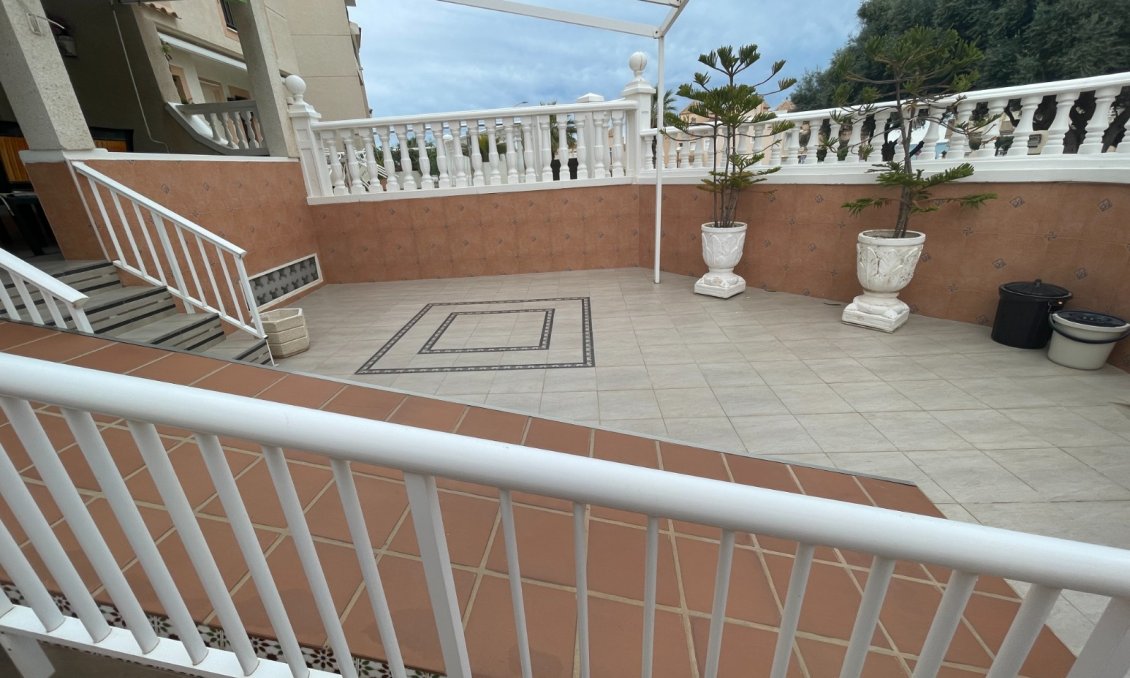 Wiederverkauf - Town House -
Guardamar del Segura - Costa Blanca