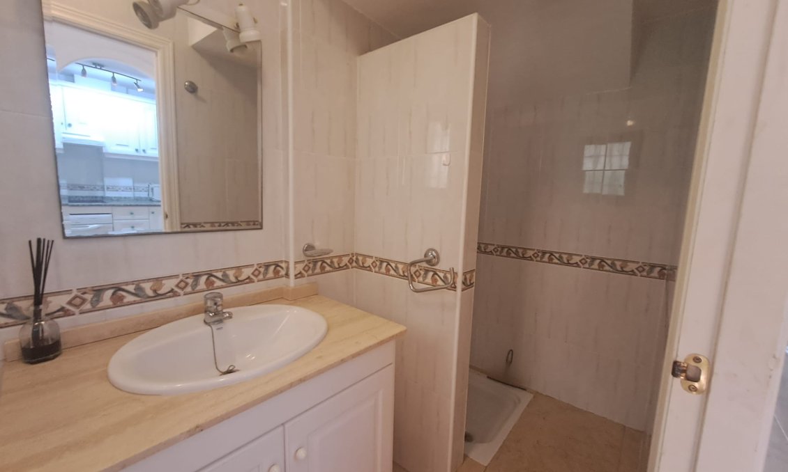 Resale - Town House -
Orihuela Costa - Costa Blanca