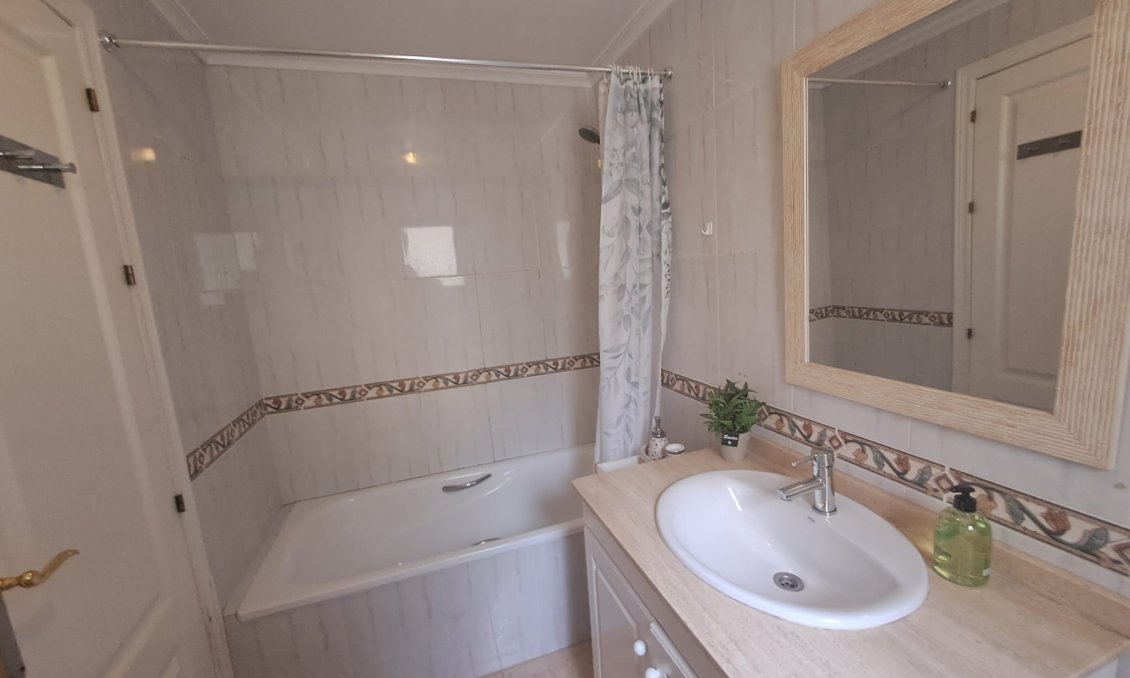 Resale - Town House -
Orihuela Costa - Costa Blanca