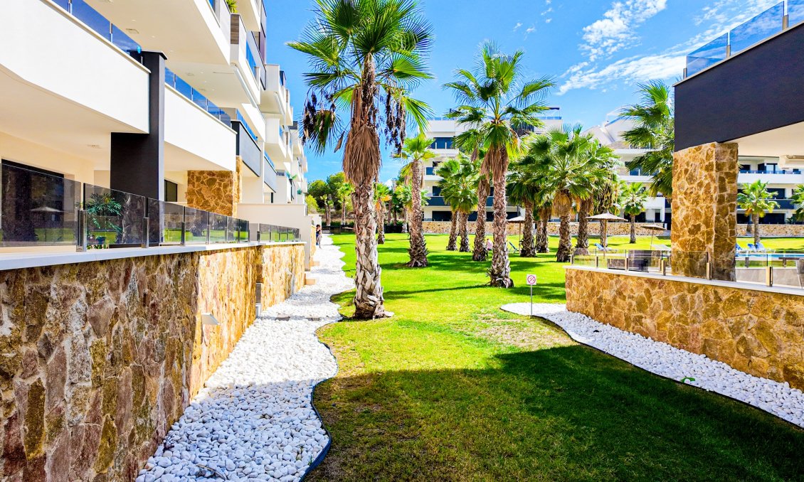 Segunda mano - Apartamento -
Orihuela Costa - Costa Blanca