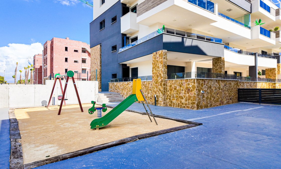 Segunda mano - Apartamento -
Orihuela Costa - Costa Blanca