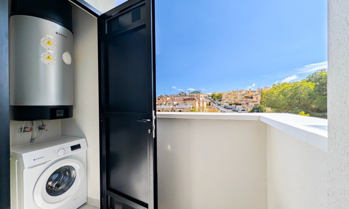 Segunda mano - Apartamento -
Orihuela Costa - Costa Blanca