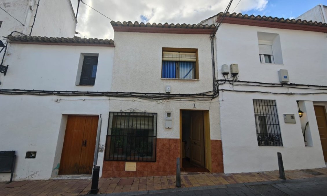 Wiederverkauf - Town House -
La Nucía - Costa Blanca