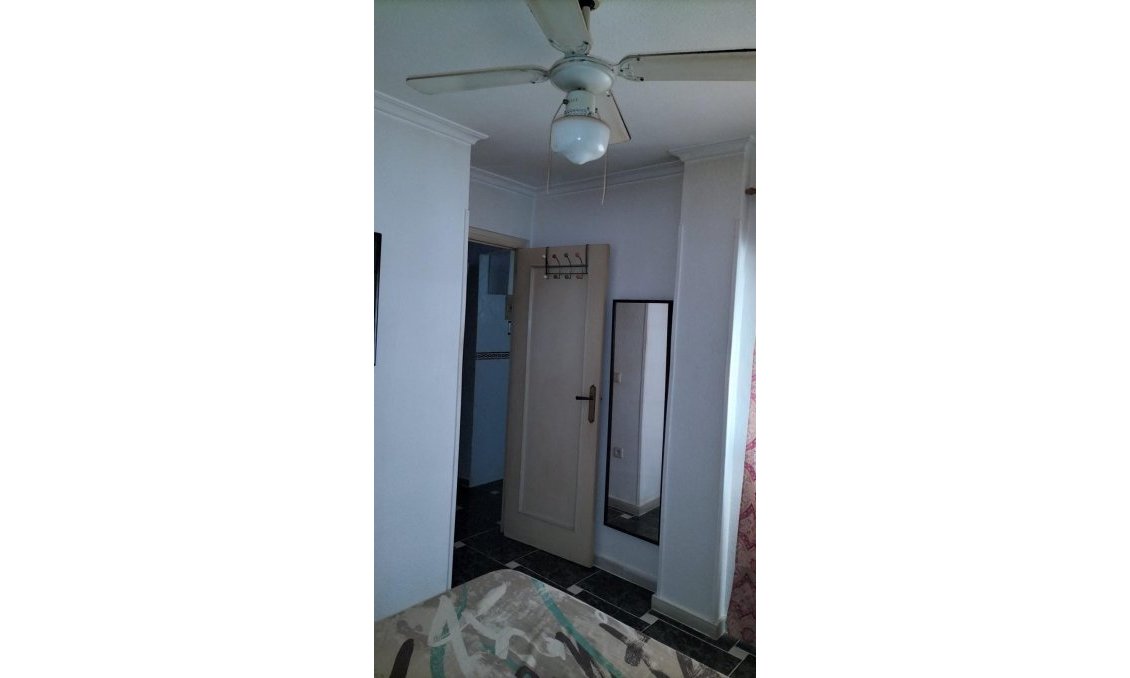 Resale - Apartment -
Torrevieja - La Mata