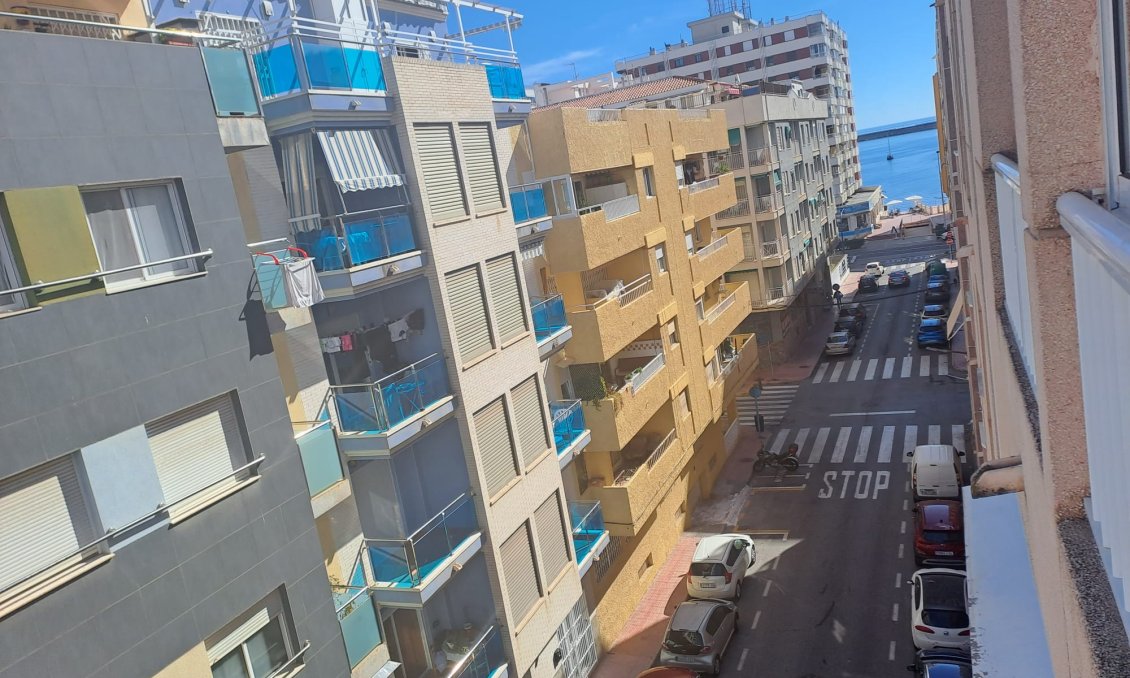 Resale - Apartment -
Torrevieja - Costa Blanca