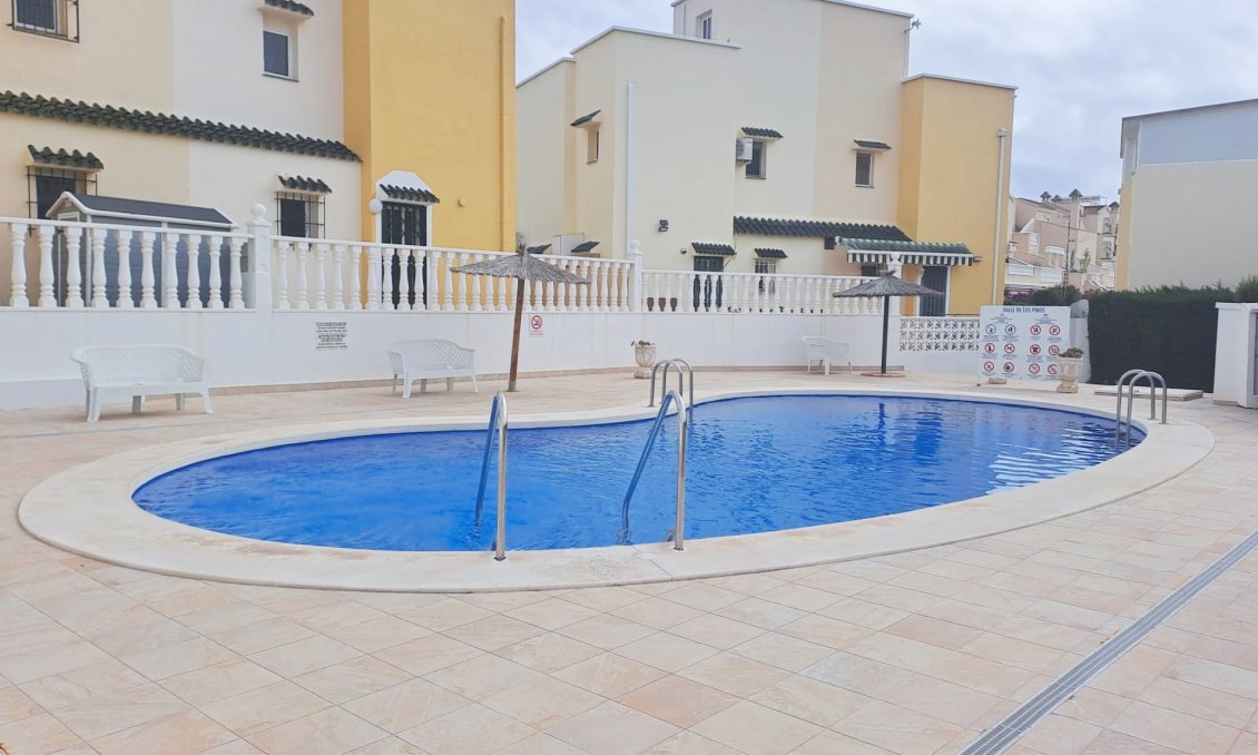 Resale - Town House -
Orihuela Costa - Costa Blanca