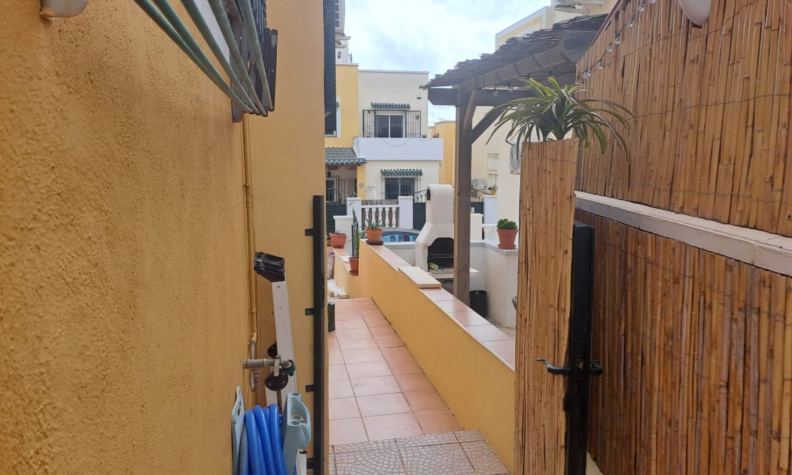 Resale - Town House -
Orihuela Costa - Costa Blanca