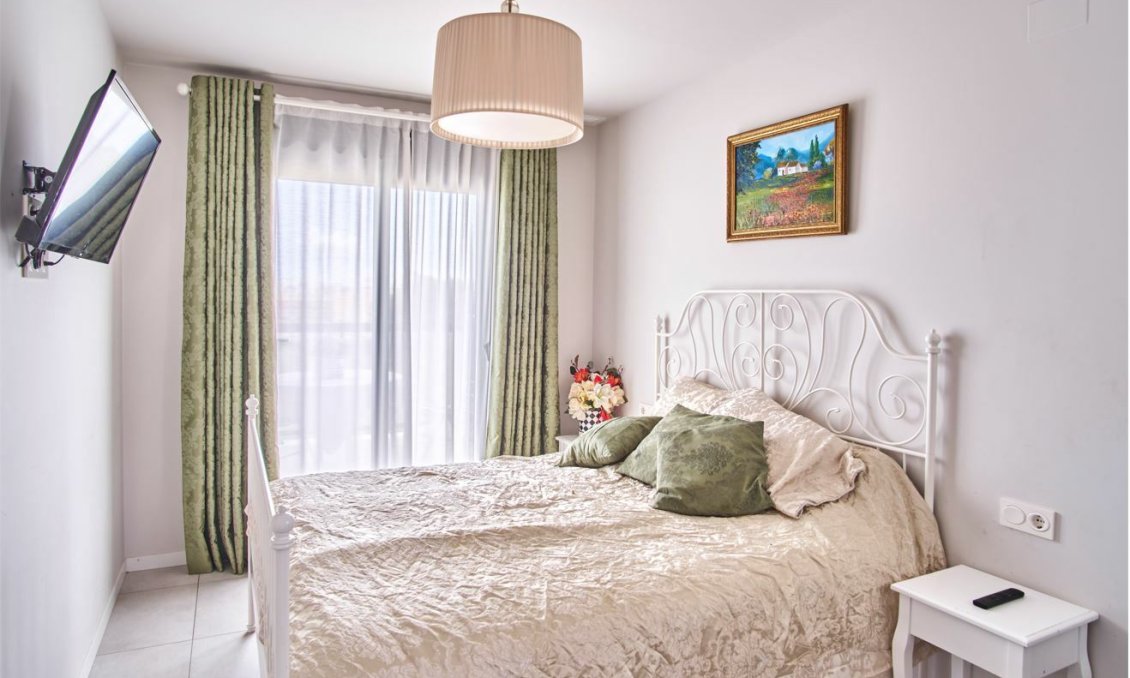 Wiederverkauf - Wohnung -
Mil Palmeras - Costa Blanca