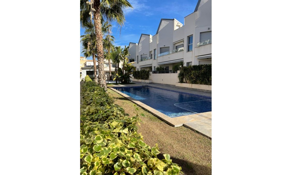 Revente - Bungalow -
Torrevieja - Costa Blanca