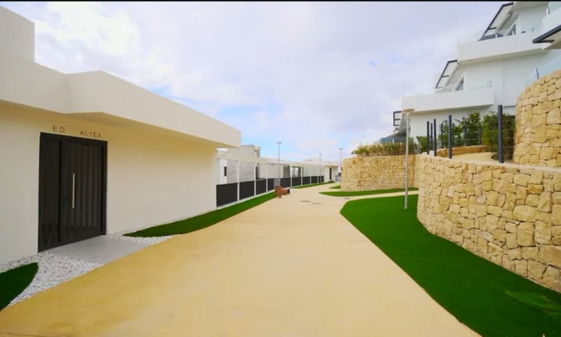 Resale - Bungalow -
Benidorm - Costa Blanca