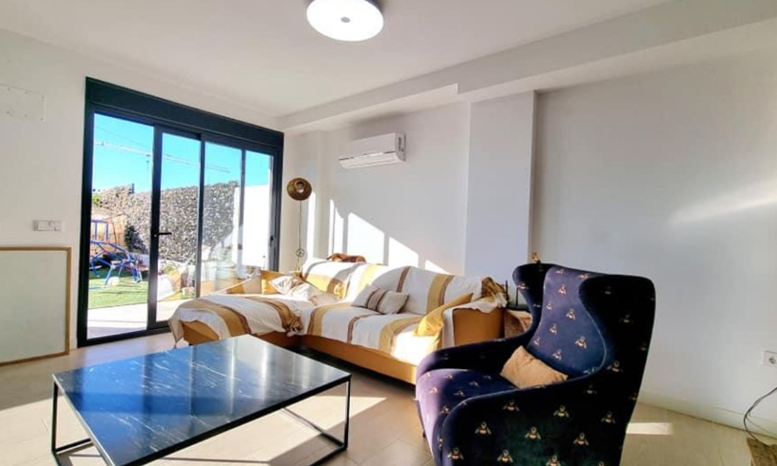 Resale - Town House -
Benidorm - Costa Blanca
