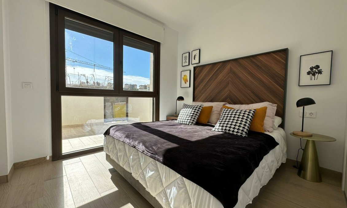 Használt Ingatlanok - Bungaló -
Benidorm - Costa Blanca