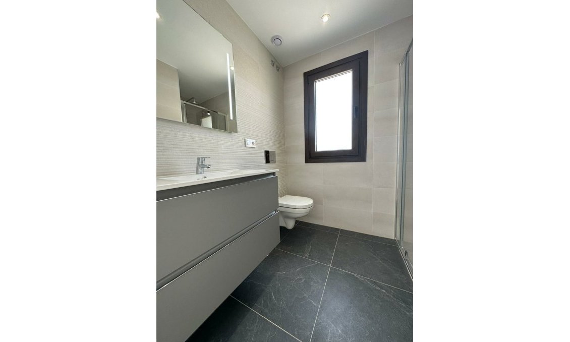 Használt Ingatlanok - Bungaló -
Benidorm - Costa Blanca