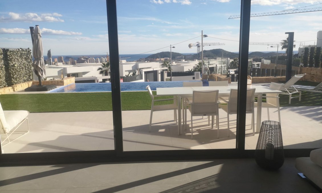 Resale - Town House -
Benidorm - Costa Blanca