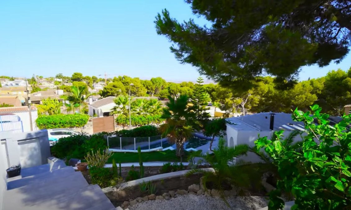 Wiederverkauf - Town House -
Torrevieja - Costa Blanca
