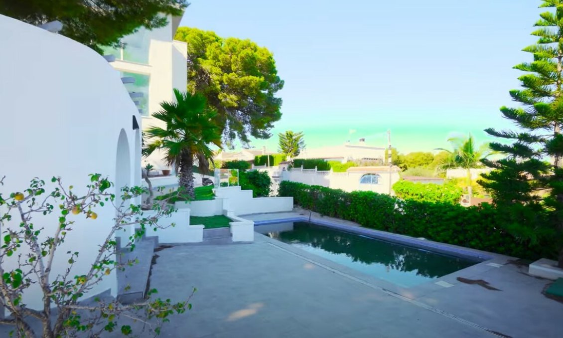 Wiederverkauf - Town House -
Torrevieja - Costa Blanca