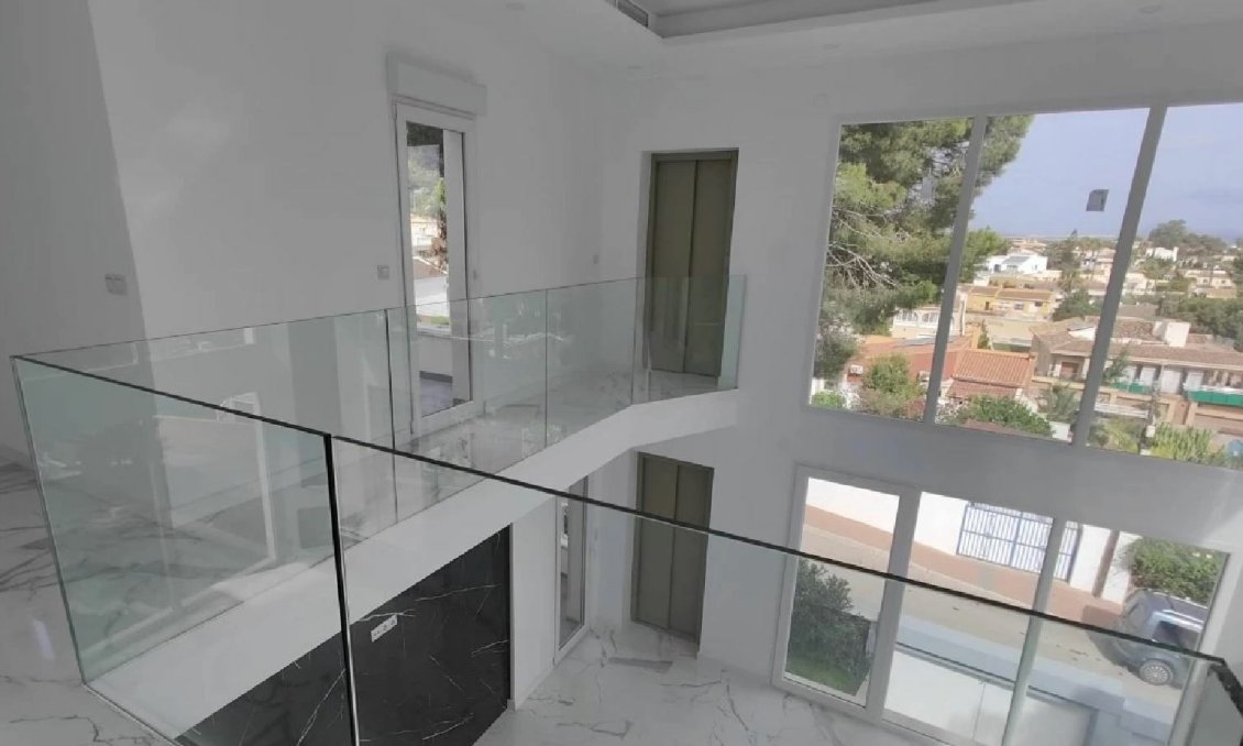 Wiederverkauf - Town House -
Torrevieja - Costa Blanca
